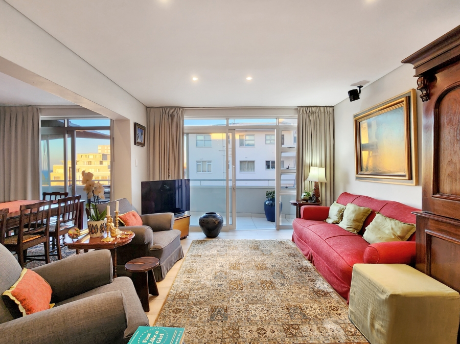 1 Bedroom Property for Sale in Sea Point Western Cape